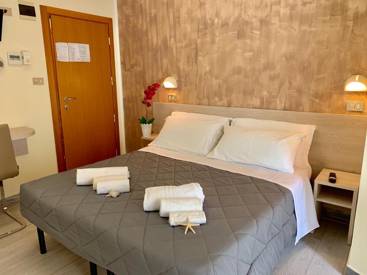 Hotel Palma Benessere Rimini Extérieur photo
