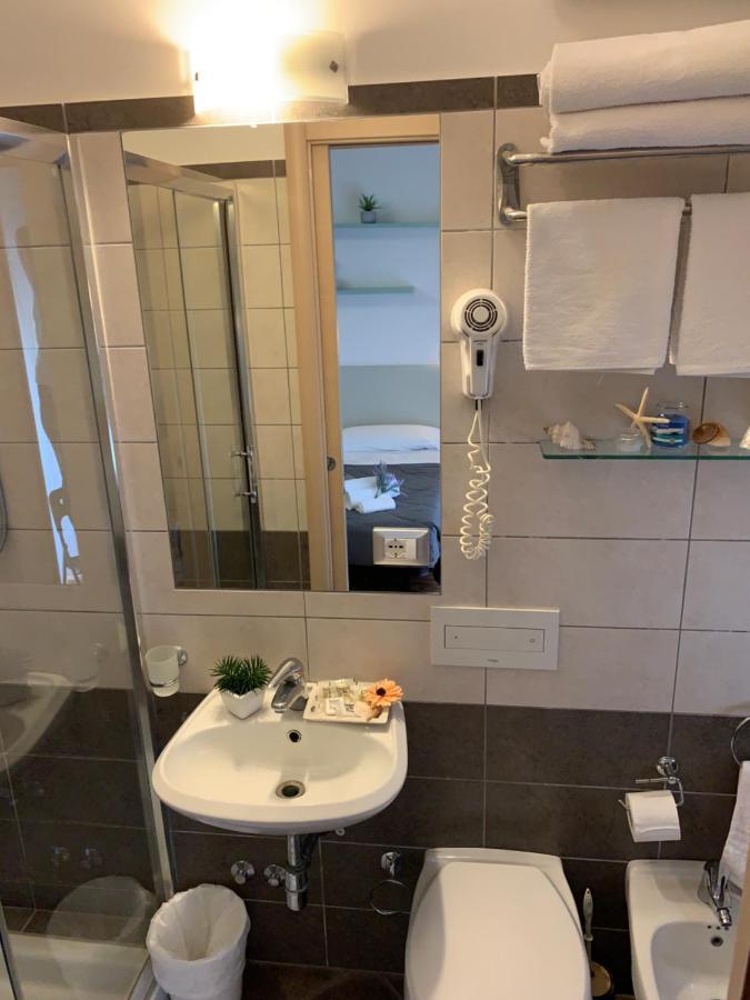 Hotel Palma Benessere Rimini Extérieur photo